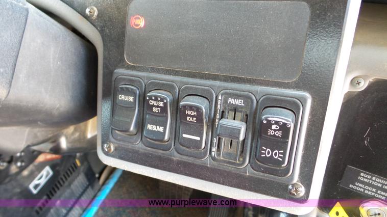 image for item K5259 2007 Blue Bird Vision school bus