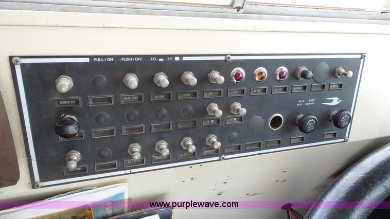 image for item K5260 1996 Blue Bird TC2000 school bus