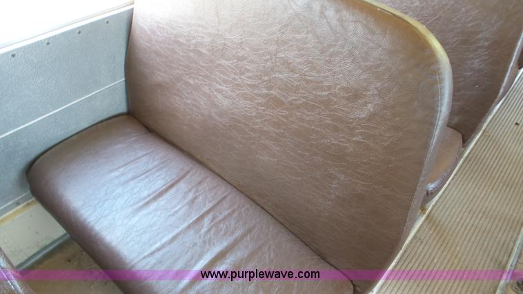 image for item K5260 1996 Blue Bird TC2000 school bus