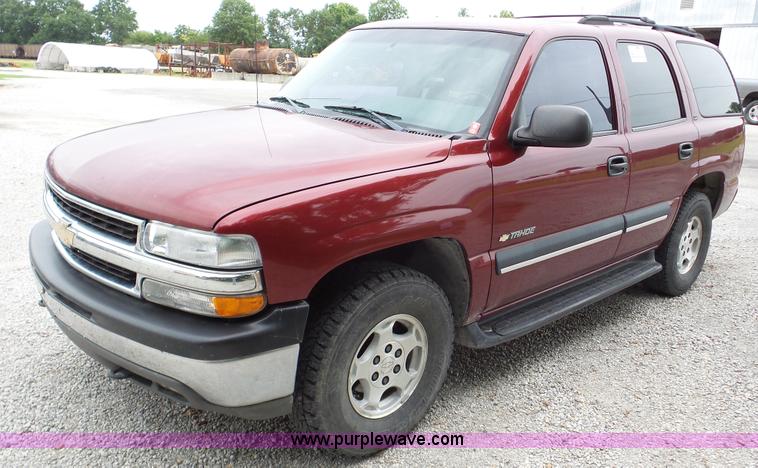 image for item K5264 2002 Chevrolet Tahoe SUV