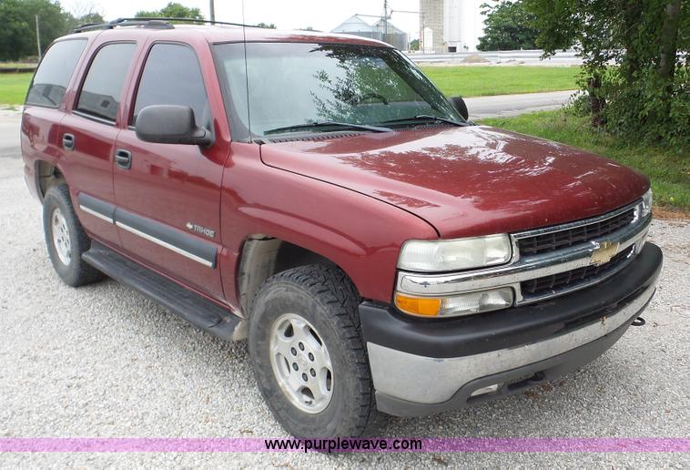 image for item K5264 2002 Chevrolet Tahoe SUV