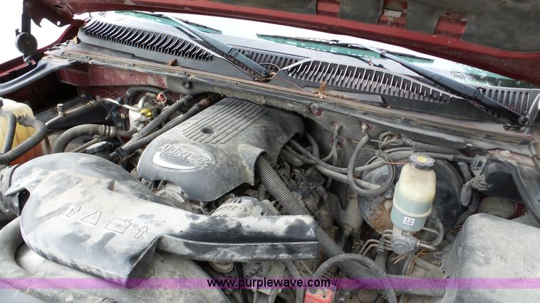 image for item K5264 2002 Chevrolet Tahoe SUV