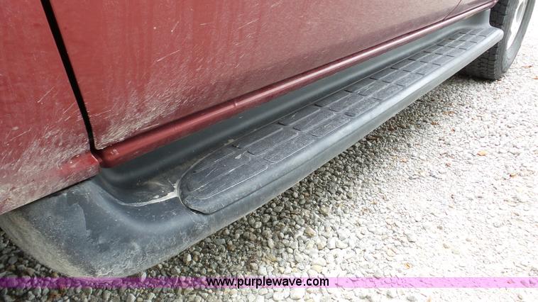 image for item K5264 2002 Chevrolet Tahoe SUV