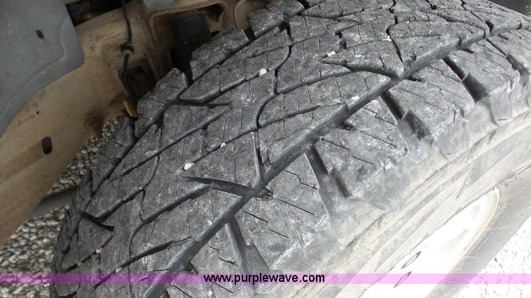 image for item K5264 2002 Chevrolet Tahoe SUV