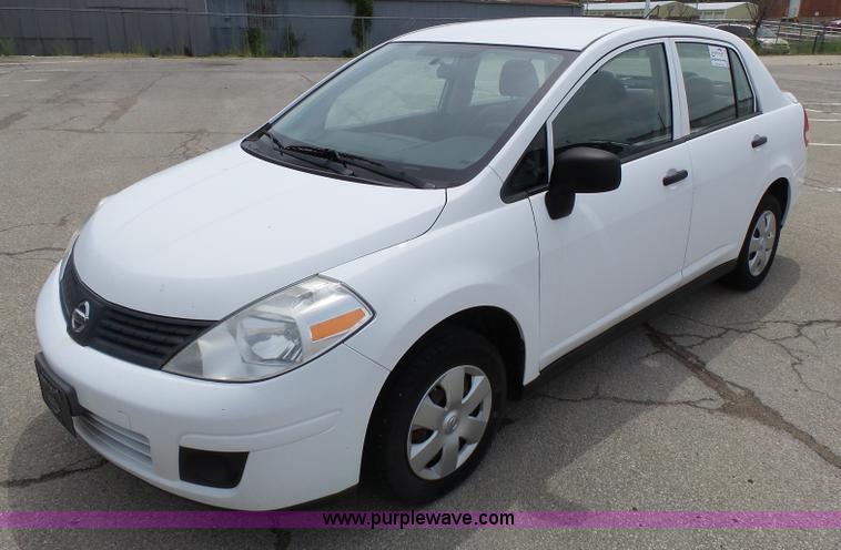 image for item K5268 2009 Nissan Versa