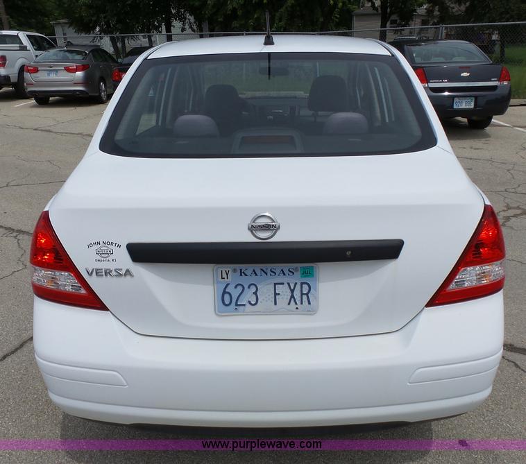 image for item K5268 2009 Nissan Versa