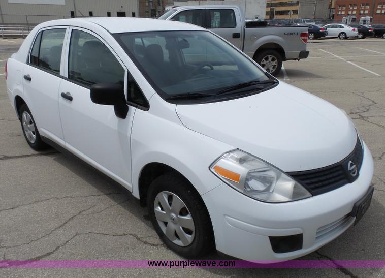 image for item K5268 2009 Nissan Versa