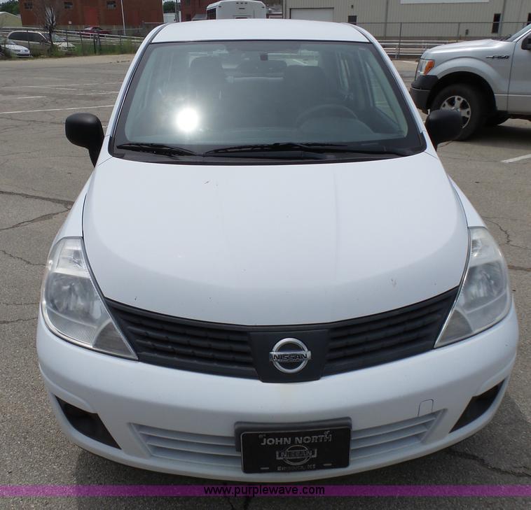 image for item K5268 2009 Nissan Versa
