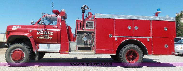 image for item K8445 1985 GMC 7000 fire truck