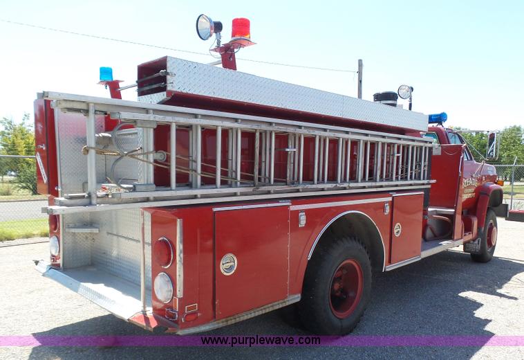 image for item K8445 1985 GMC 7000 fire truck