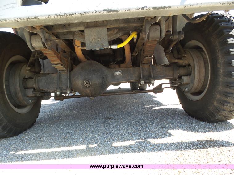 image for item K8445 1985 GMC 7000 fire truck