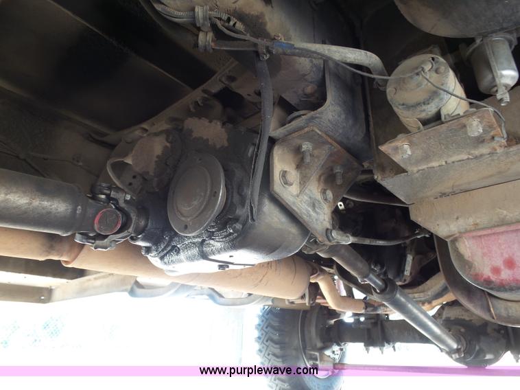 image for item K8445 1985 GMC 7000 fire truck