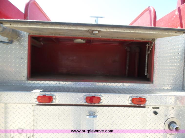 image for item K8445 1985 GMC 7000 fire truck