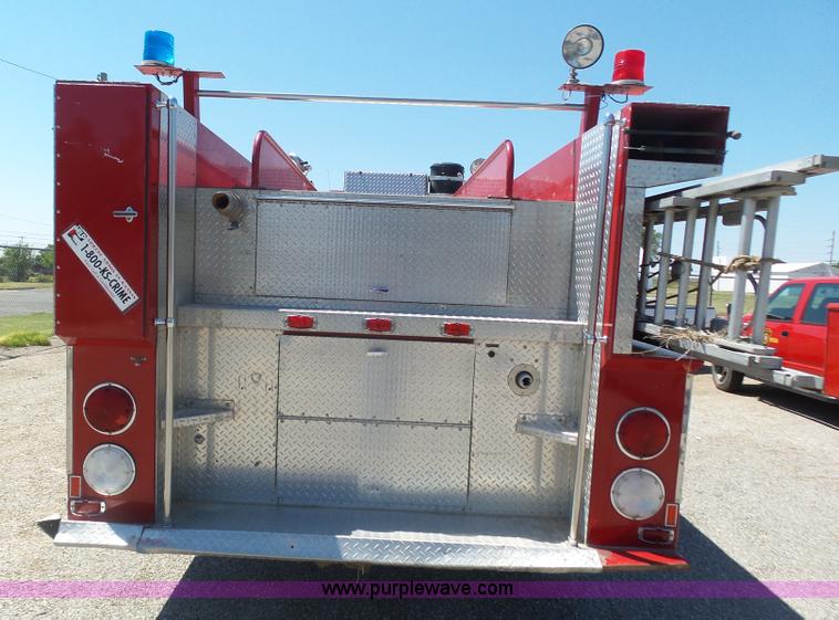 image for item K8445 1985 GMC 7000 fire truck