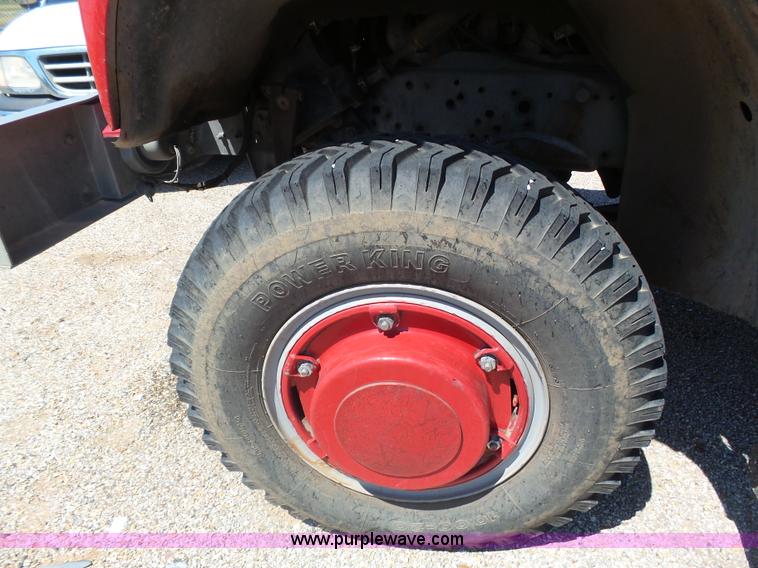 image for item K8445 1985 GMC 7000 fire truck