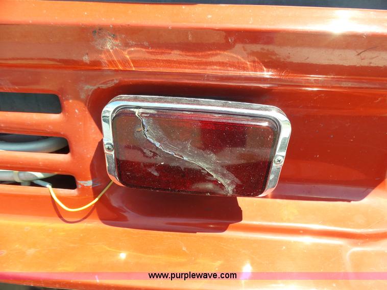 image for item K8445 1985 GMC 7000 fire truck