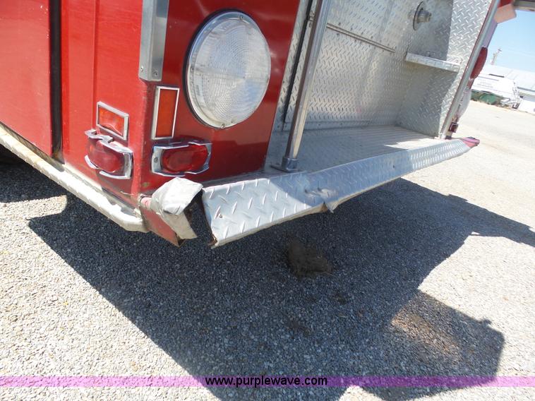 image for item K8445 1985 GMC 7000 fire truck