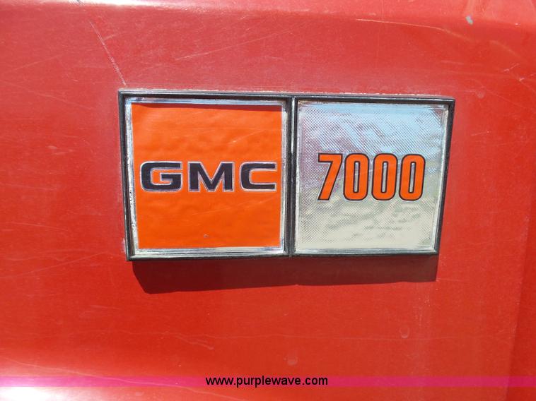 image for item K8445 1985 GMC 7000 fire truck