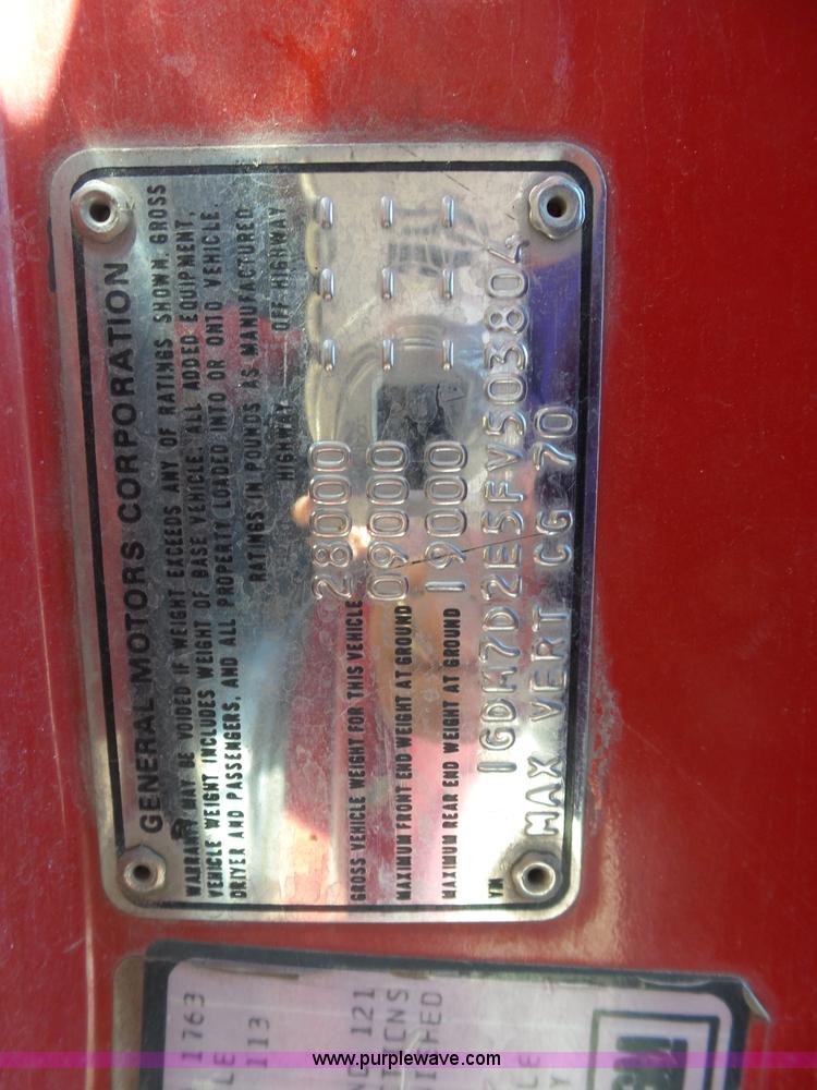 image for item K8445 1985 GMC 7000 fire truck