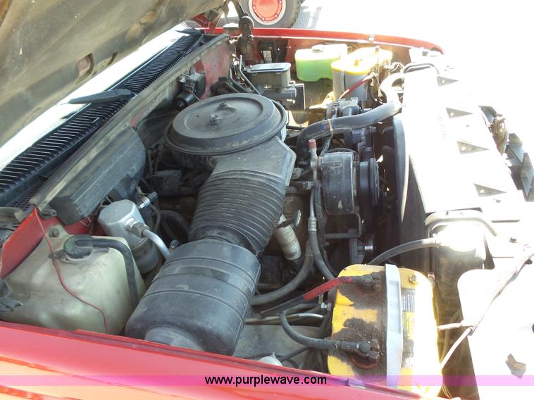 image for item K8446 1993 Chevrolet Cheyenne 3500 Crew Cab fire truck