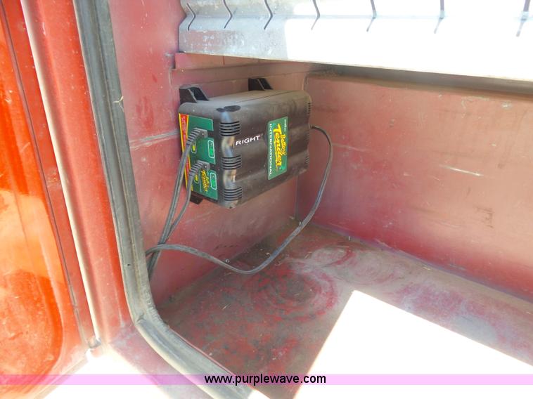 image for item K8446 1993 Chevrolet Cheyenne 3500 Crew Cab fire truck