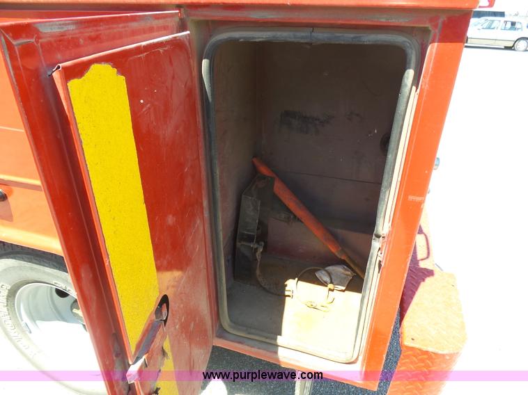 image for item K8446 1993 Chevrolet Cheyenne 3500 Crew Cab fire truck