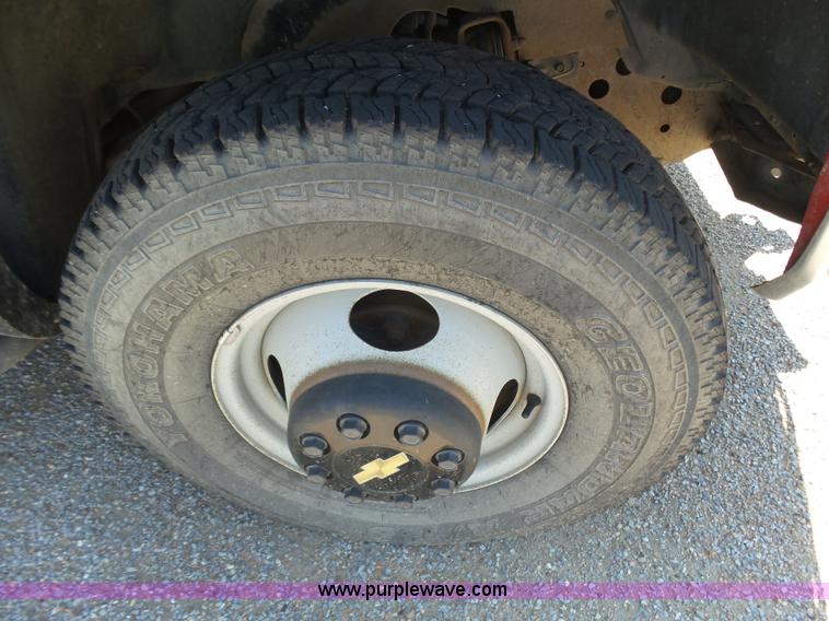 image for item K8446 1993 Chevrolet Cheyenne 3500 Crew Cab fire truck