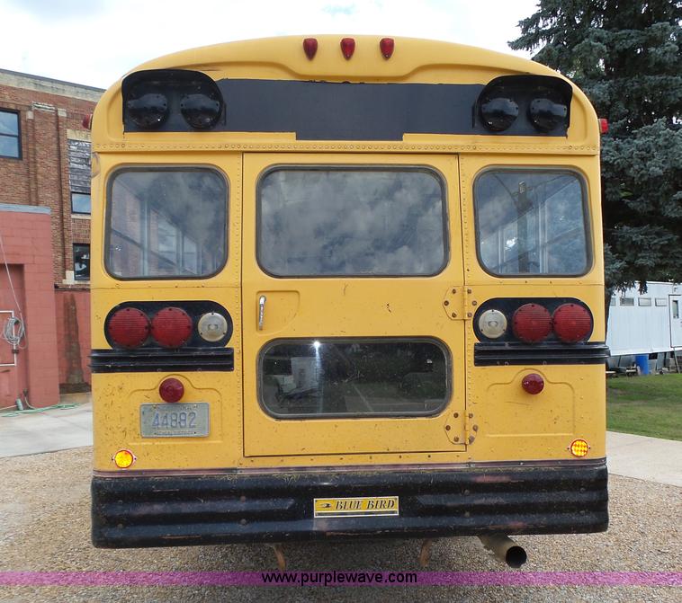 image for item K8456 1990 International 3800 school bus