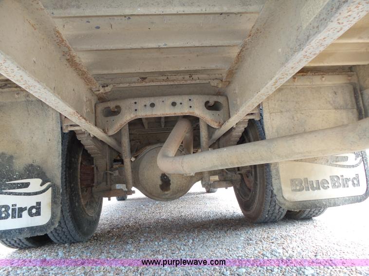 image for item K8456 1990 International 3800 school bus