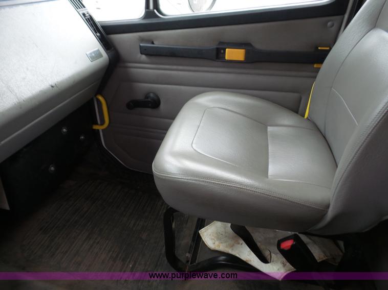 image for item L4976 2003 Freightliner FL80 dump truck