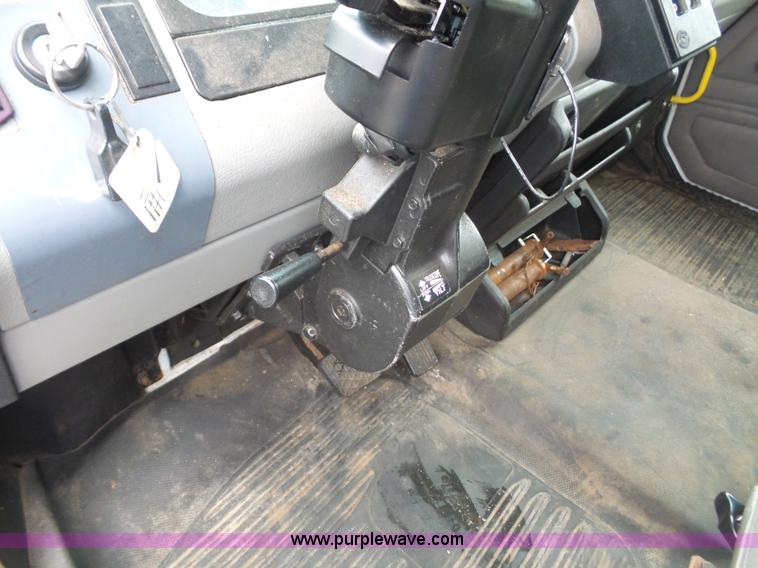 image for item L4976 2003 Freightliner FL80 dump truck