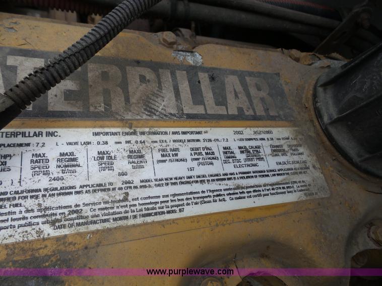 image for item L4976 2003 Freightliner FL80 dump truck