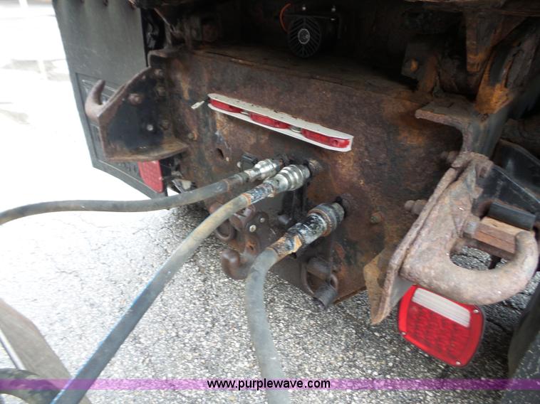 image for item L4976 2003 Freightliner FL80 dump truck