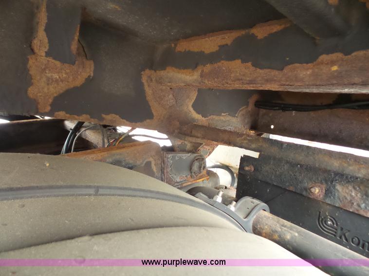 image for item L4976 2003 Freightliner FL80 dump truck