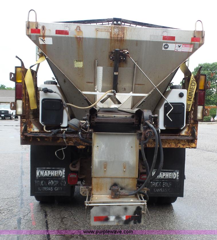 image for item L4977 2003 Freightliner FL80 dump truck