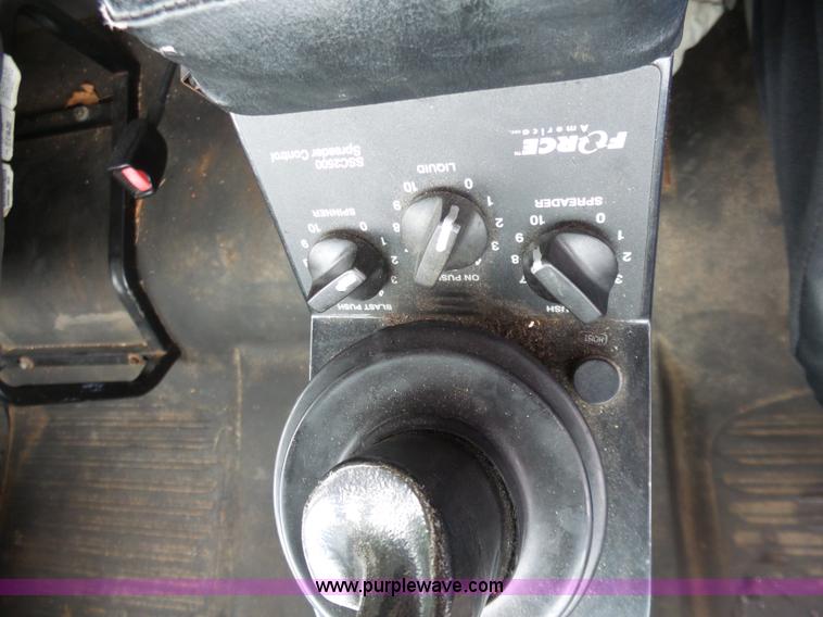 image for item L4977 2003 Freightliner FL80 dump truck