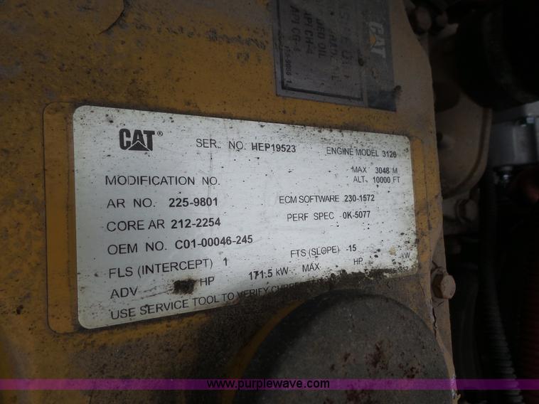 image for item L4977 2003 Freightliner FL80 dump truck