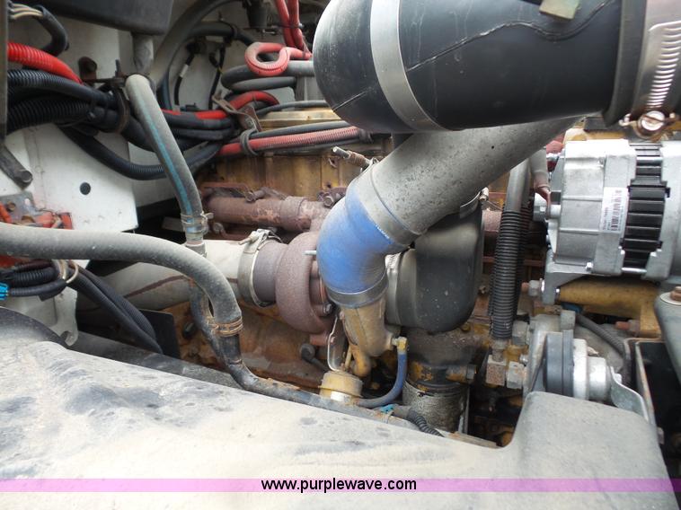 image for item L4977 2003 Freightliner FL80 dump truck