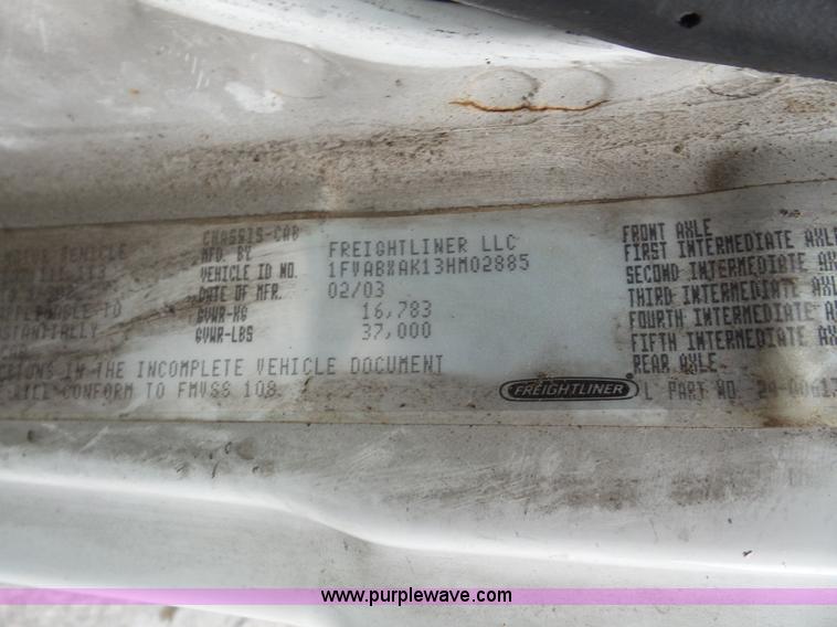 image for item L4977 2003 Freightliner FL80 dump truck