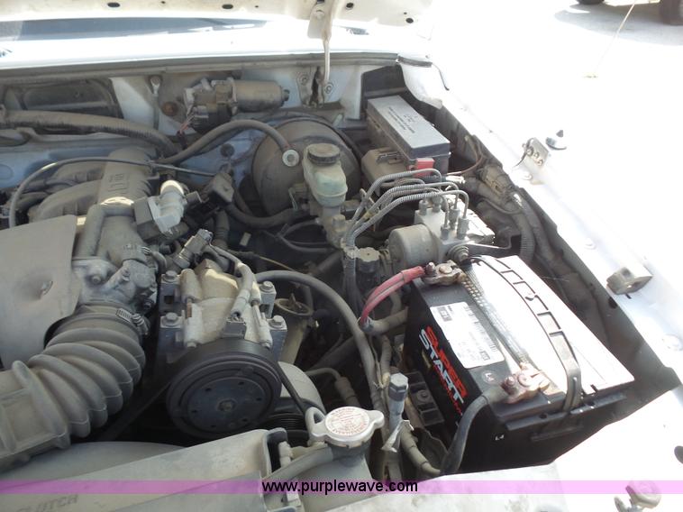 image for item L4986 1999 Ford Ranger pickup truck