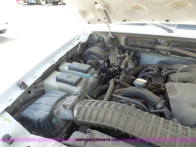 image for item L4986 1999 Ford Ranger pickup truck