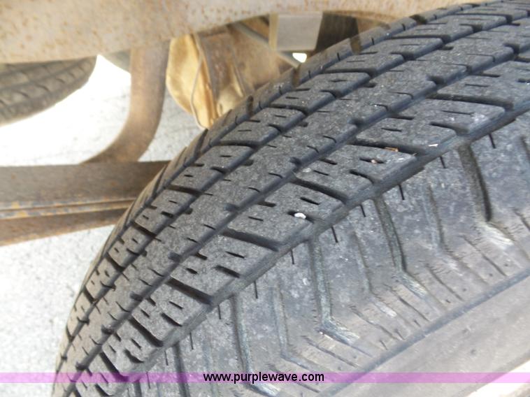 image for item L4986 1999 Ford Ranger pickup truck