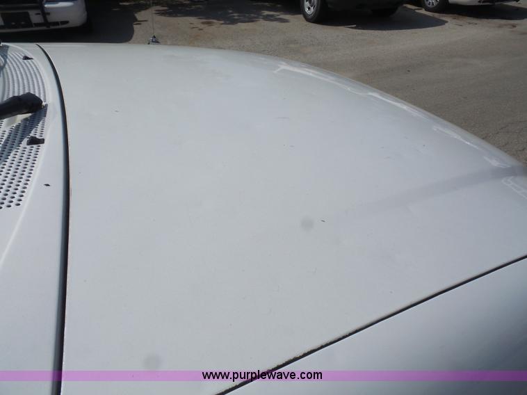 image for item L4986 1999 Ford Ranger pickup truck