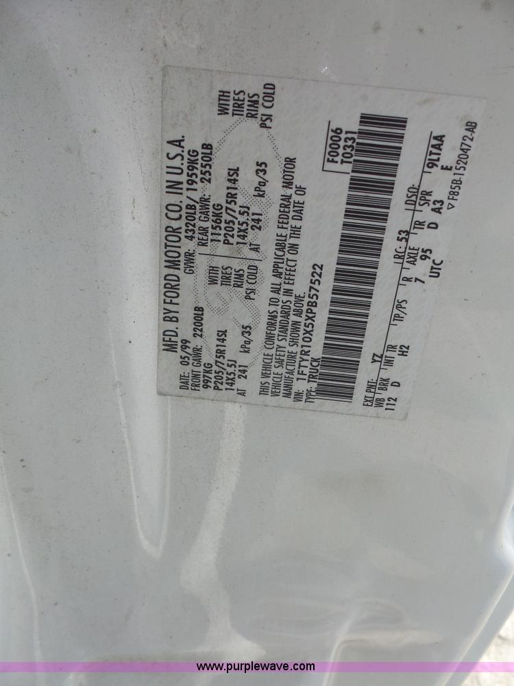 image for item L4986 1999 Ford Ranger pickup truck