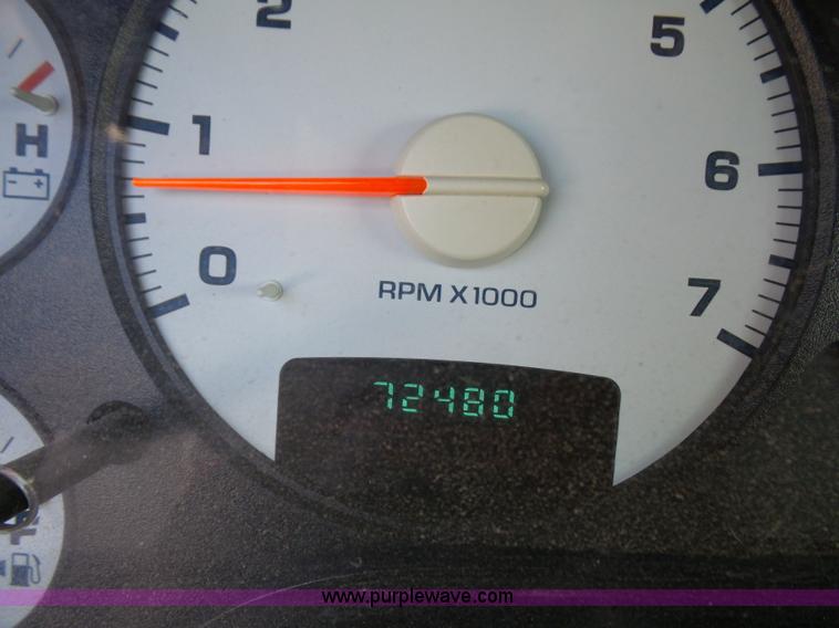 image for item L4988 2005 Dodge Ram 1500 pickup truck