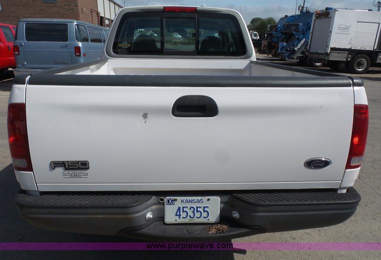 image for item L4989 1998 Ford F150 SuperCab pickup truck
