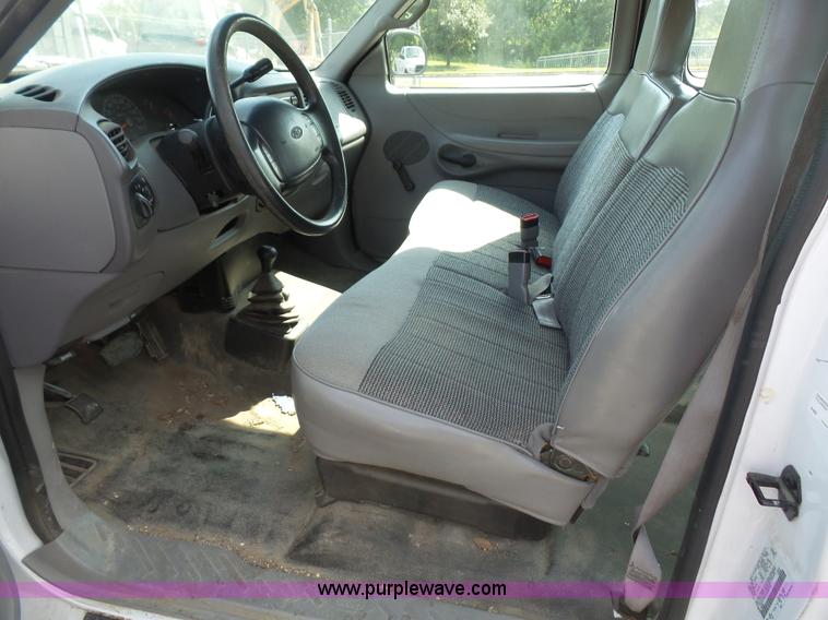 image for item L4989 1998 Ford F150 SuperCab pickup truck