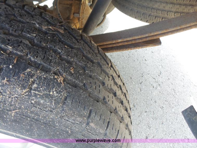 image for item L4989 1998 Ford F150 SuperCab pickup truck