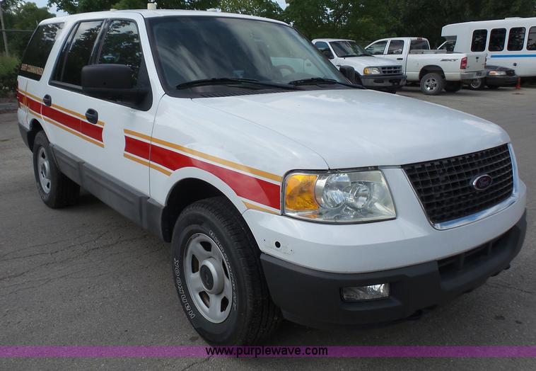 image for item L4991 2006 Ford Expedition XLT SUV