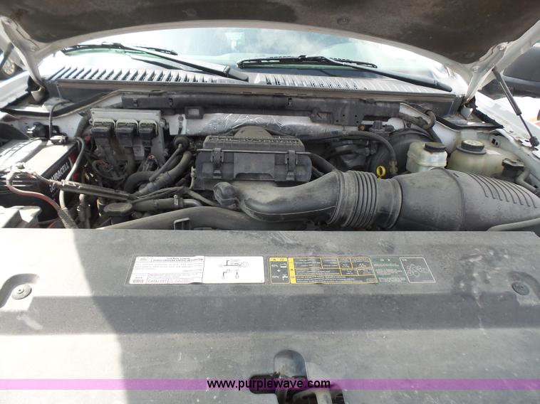 image for item L4991 2006 Ford Expedition XLT SUV